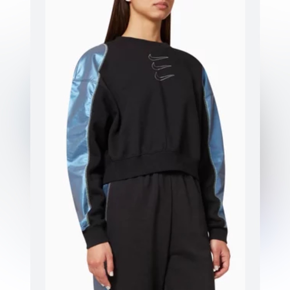 Nike Triple Swoosh Cropped Pullover Sweatshirt with Metallic Sleeves Size Small